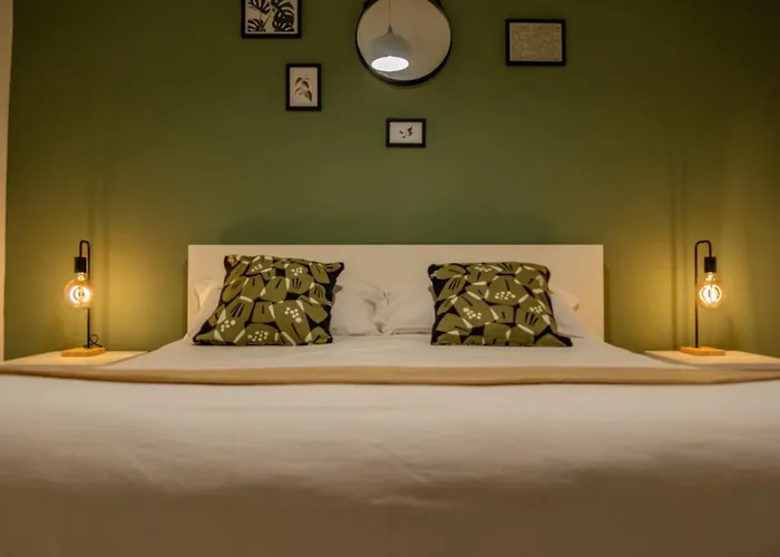 Trastevere House-suite Elegante Nel Centro Storico